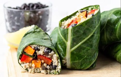 Breadless snadwich wrap with kale and quinoa.